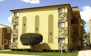 1st image of 6261 N Northwest Hwy APT 1C