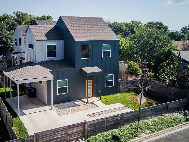 1004 Wheatley Ave — Photo 1