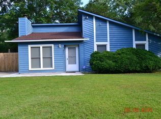 7812 Peppercorn Ln, North Charleston, SC 29420
