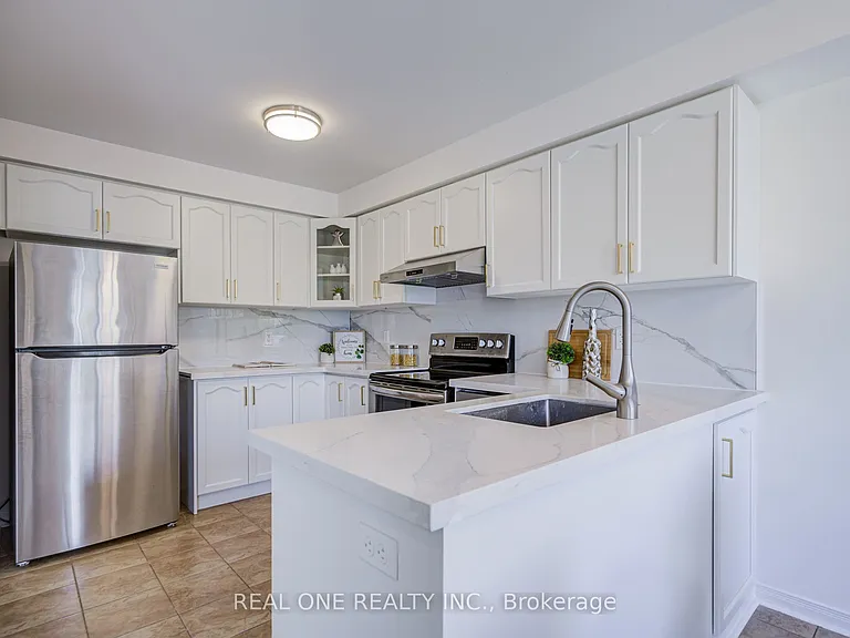 65 Westcliffe Cres — Photo 19