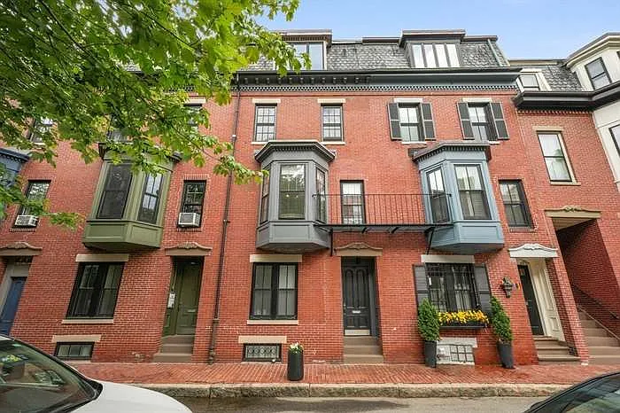 11 Dartmouth Pl #2 — Photo 5
