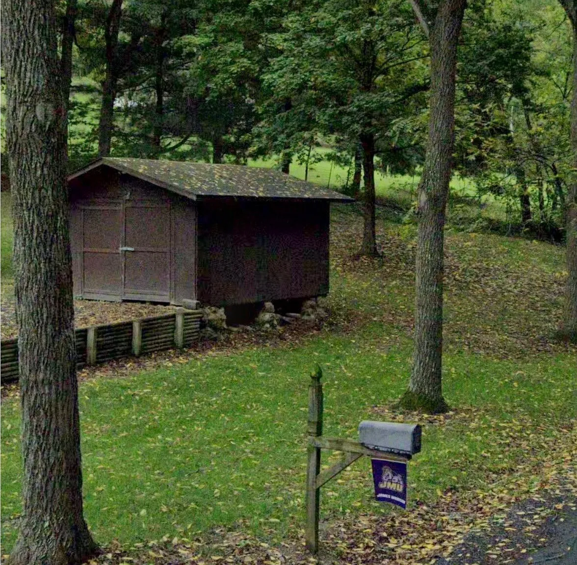 3 bed, 1.5 bath, 1000 sqft, $1,600 — Photo 3
