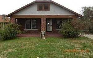 1st image of 1467 S Willett St