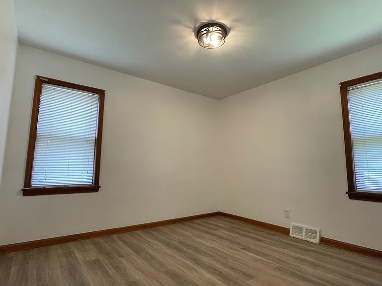 6124 Traymore Ave — Photo 18