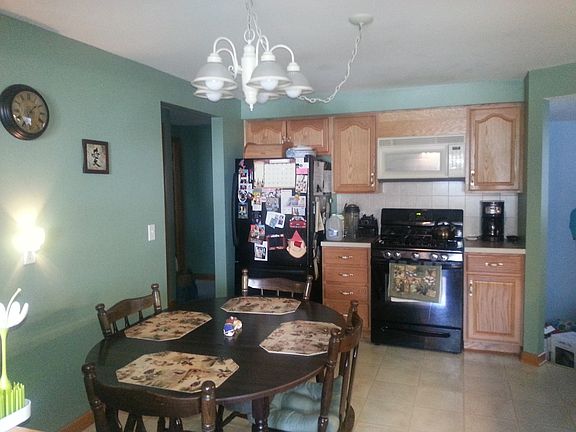 3rd image of 55 Irondale Dr