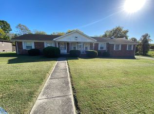 141 Jefferson Ave W, Carthage, TN 37030