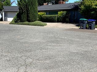 21625 Mayfair Dr, Red Bluff, CA 96080