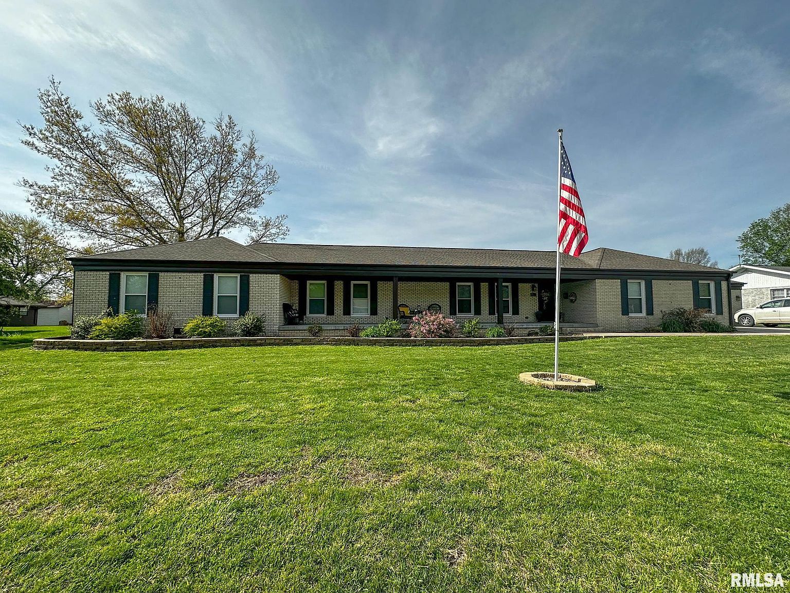 513 Abelson Dr, Carmi, IL 62821 MLS EB448602 Zillow