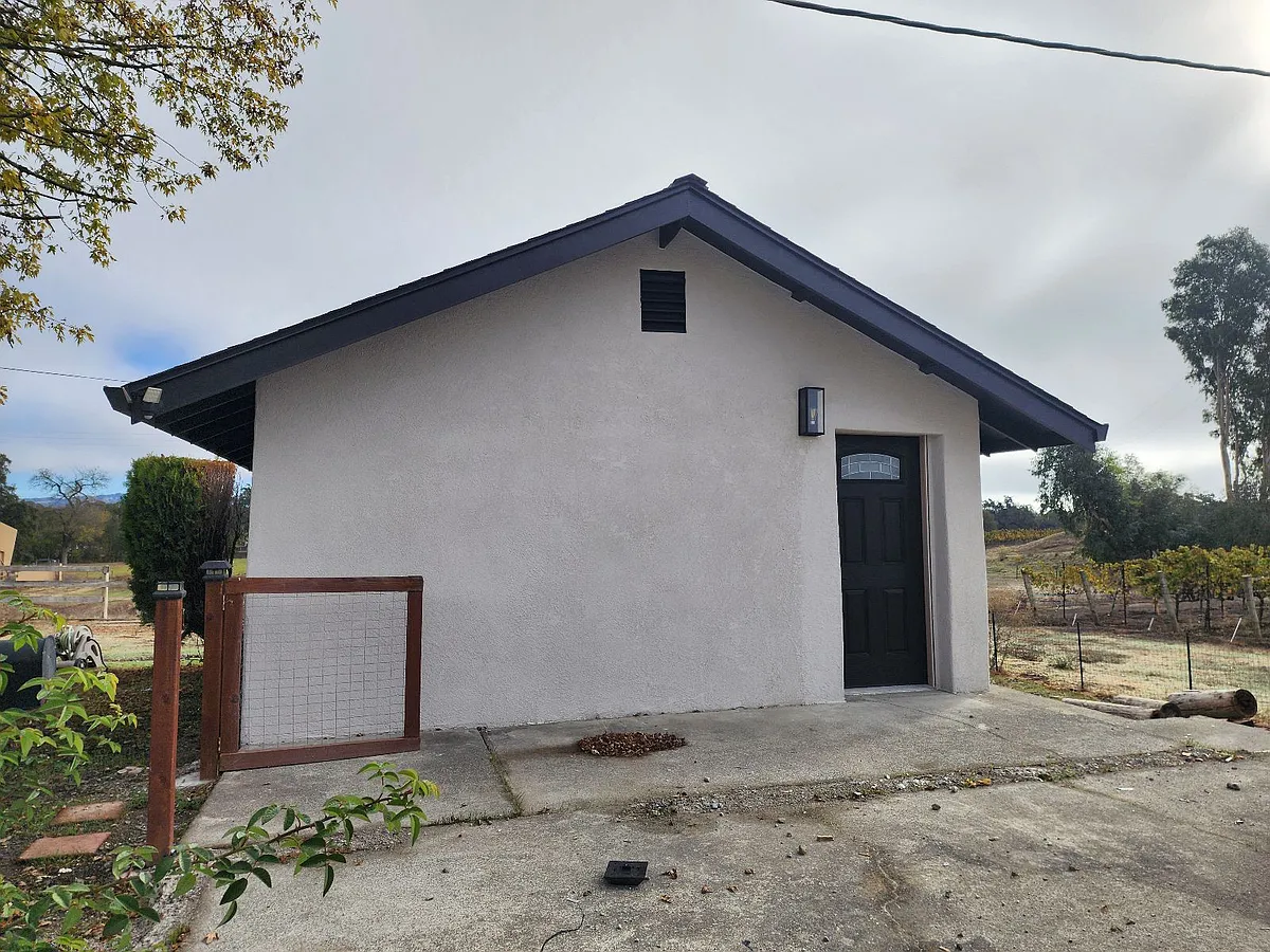 Building Photo - 7710 Starr Rd #B