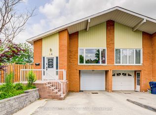 64 Rakewood Cres, Toronto, ON M1V 1M7