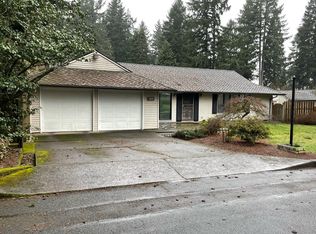 18695 Benfield Ave, Lake Oswego, OR 97035