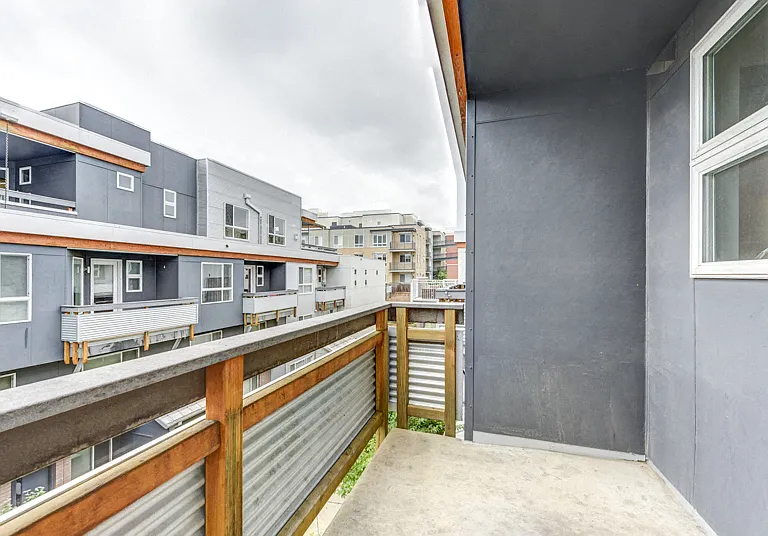 2850 E. College Avenue #304 Balcony