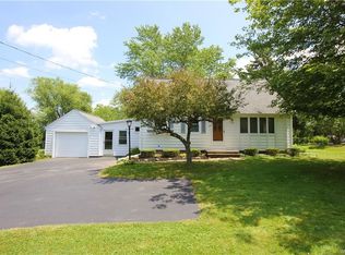 600 Center St, East Aurora, NY 14052