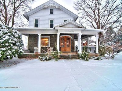707 Union St, Peckville, PA, 18452