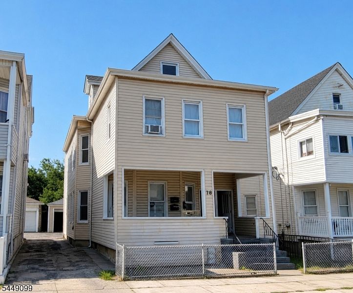 1st image of 78 Van Buren St