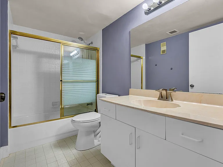 5952 Regal Glen Dr #103 — Photo 23