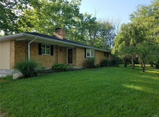 2256 Diamond Mill Rd, Brookville, OH 45309