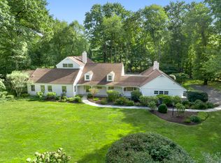 74 Pembroke Rd, Darien, CT 06820