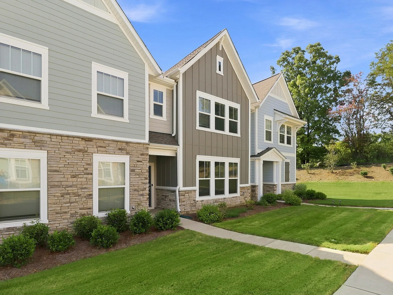 Cedar Ridge Townhomes — Photo 2