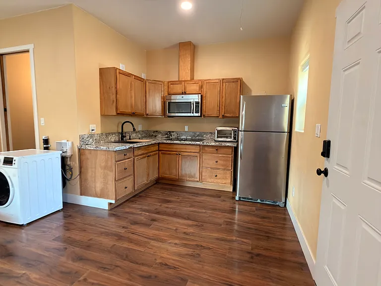 112 Nicoya Pl #B — Photo 5