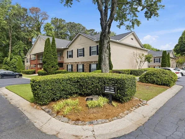 1704 Brighton Point, Sandy Springs, GA 30328