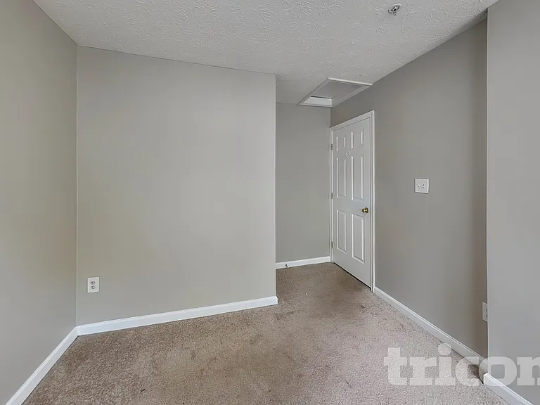 2407 High Brandy Way — Photo 9