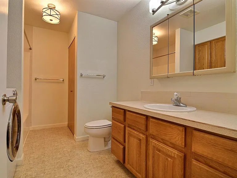 3210 W County Road 52E #G1 — Photo 9