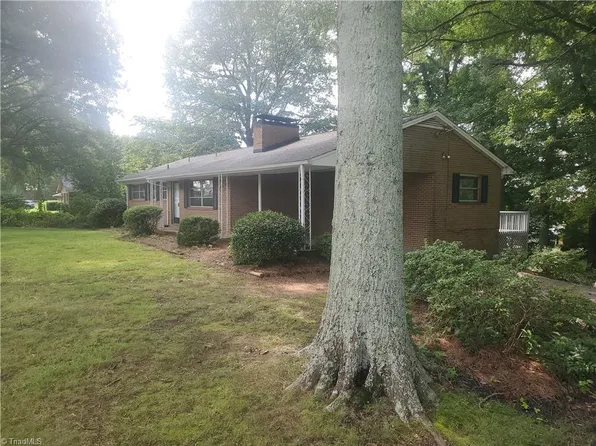 1514 Teague Ln, Kernersville, NC 27284