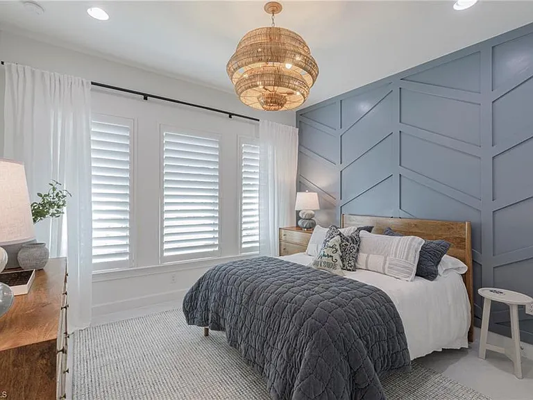 8963 Gustavia Ct — Photo 24