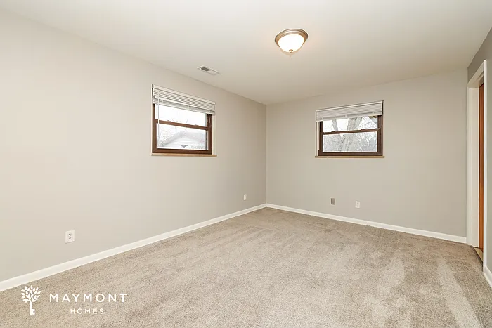 1108 Georgian Dr — Photo 8