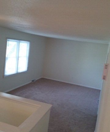 4th image of 173 Margaret St