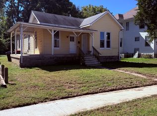 114 Grover St, Warrensburg, MO 64093