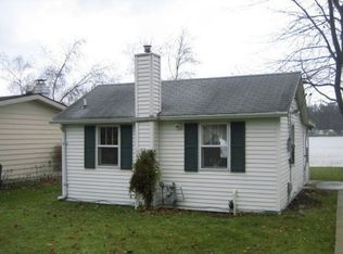 58002 Avery Rd, Three Rivers, MI 49093