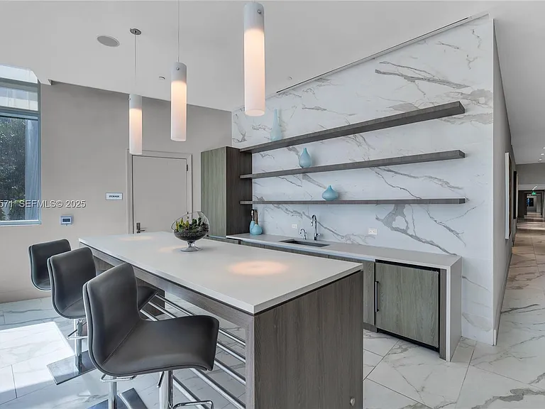 3535 S Ocean Dr #2102 — Photo 65