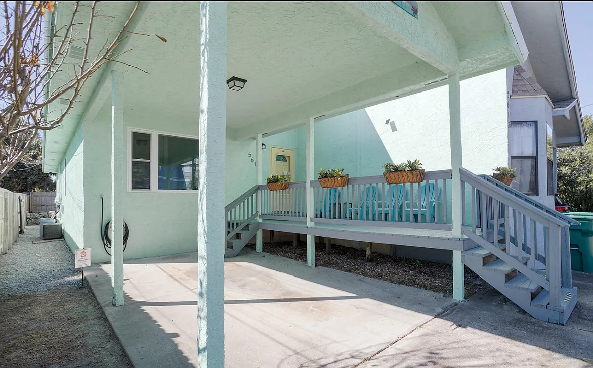 Building Photo - 5613 Hilltop Ave