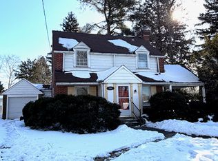 704 Warren St, Reading, PA 19601