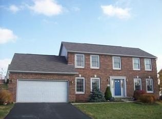 1702 Cloverdale Dr, Lancaster, OH 43130