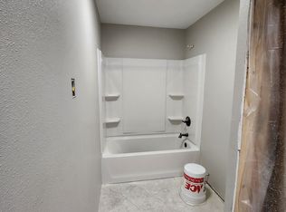 405 W Washington St #2, Elk Pt, SD 57025