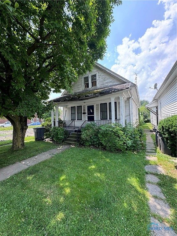 3205 Elm St, Toledo, OH 43608 | Zillow