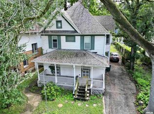 1111 Kirkwood Blvd, Davenport, IA 52803