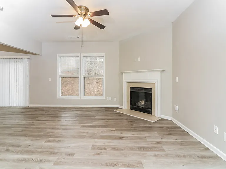 3643 Uppark Dr — Photo 5