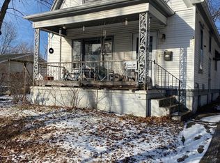 212 E 21st St, Alton, IL 62002