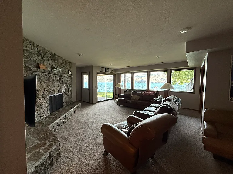 73 Bella Ln — Photo 21