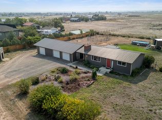 605 Valley View Rd, Helena, MT 59602