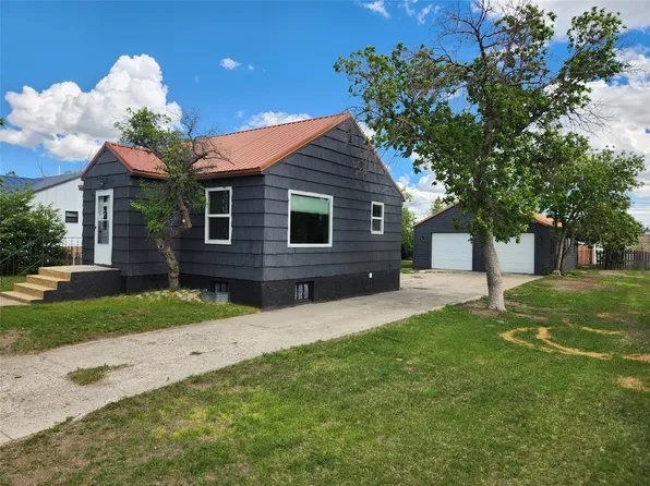313 3rd Ave SE, Cut Bank, MT 59427