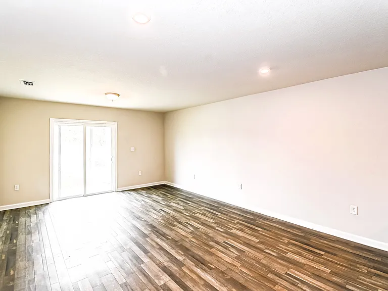 45327 Red Brick Dr — Photo 6