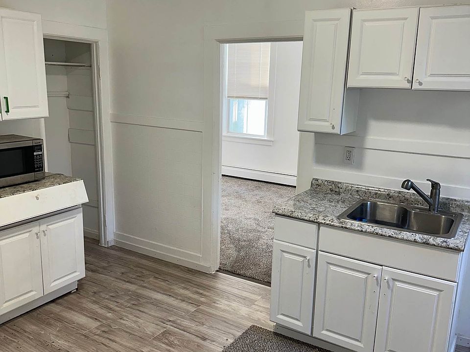 2nd image of 23 Ward St #1