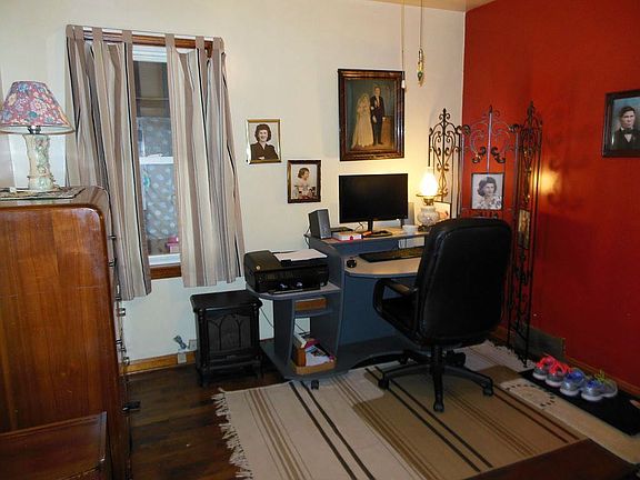 2nd 1st floor BR or office