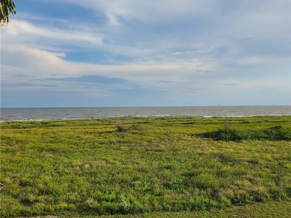 Pelican Beach Dr, Cameron, LA 70631