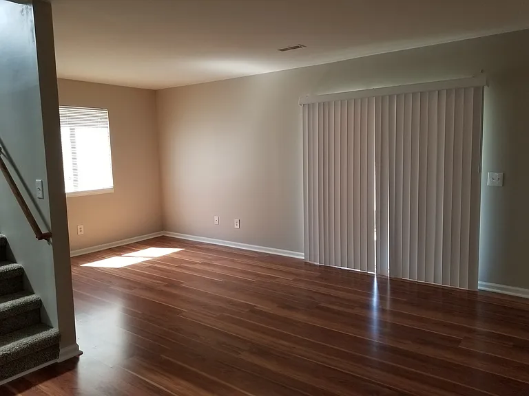 151 Atwater St #A — Photo 2